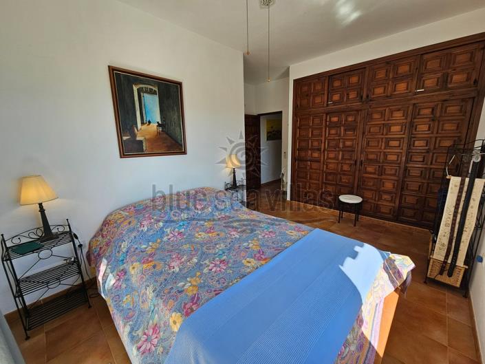 Image No.6-4 Bed Villa / Detached for sale