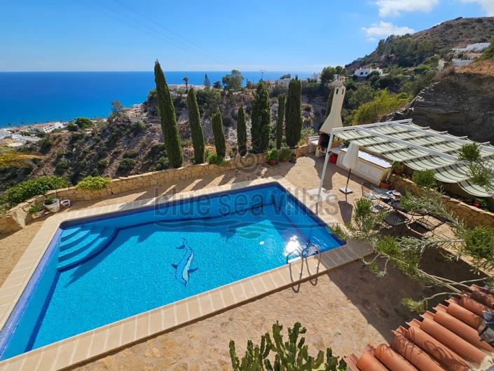 Image No.26-4 Bed Villa / Detached for sale