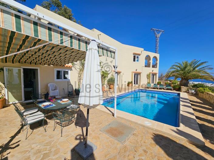 Image No.28-4 Bed Villa / Detached for sale