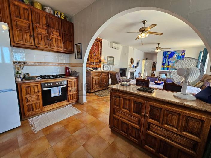 Image No.31-4 Bed Villa / Detached for sale