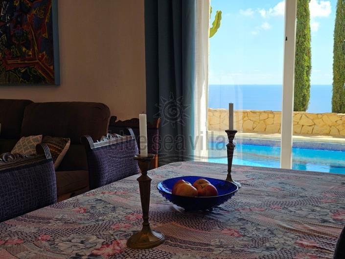 Image No.34-4 Bed Villa / Detached for sale
