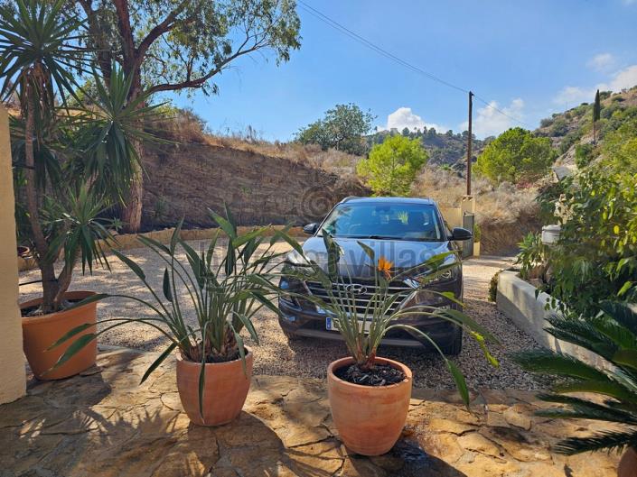 Image No.44-4 Bed Villa / Detached for sale