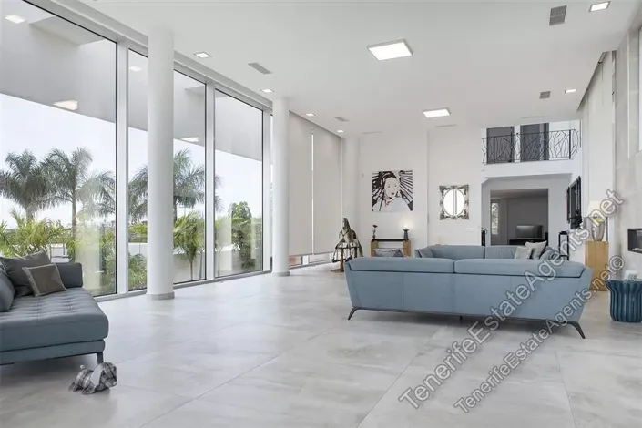 Image No.6-Villa de 5 chambres à vendre à Adeje