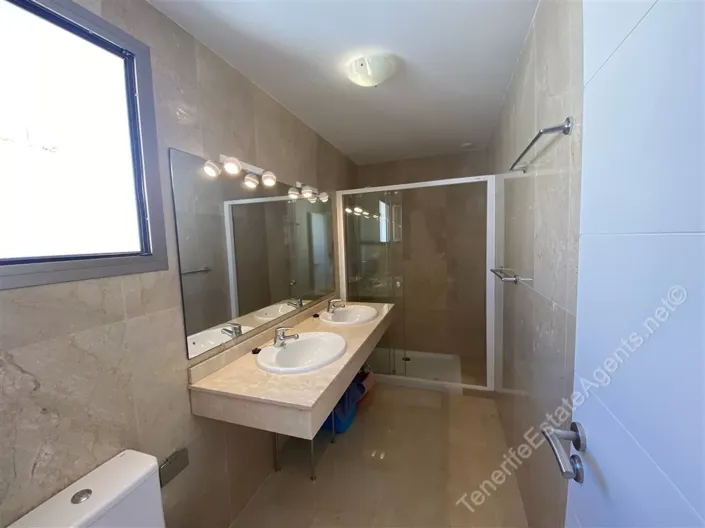 Image No.16-Appartement de 2 chambres à vendre à Adeje