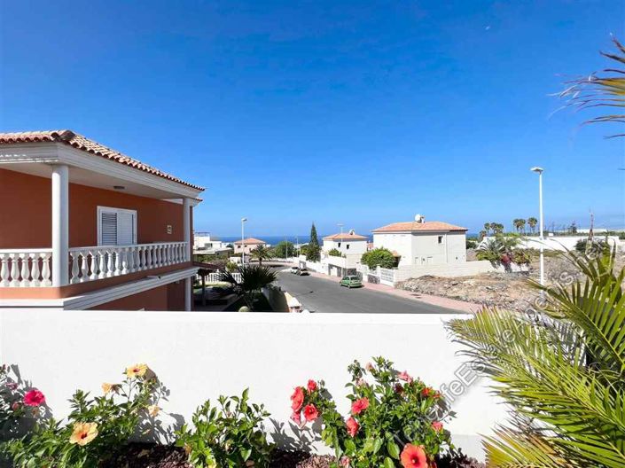 Image No.10-6 Bed Villa for sale