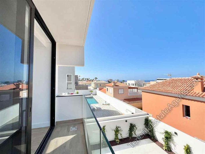 Image No.29-6 Bed Villa for sale