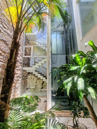 Image No.20-6 Bed Villa for sale