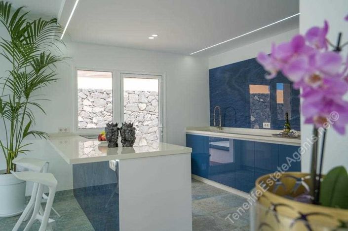 Image No.19-5 Bed Villa for sale