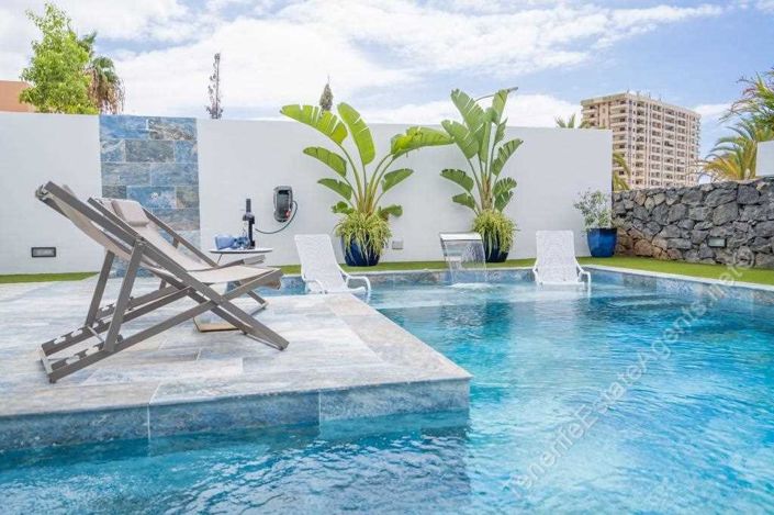 Image No.27-5 Bed Villa for sale