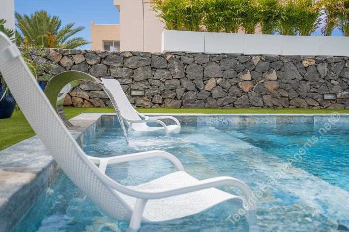 Image No.28-5 Bed Villa for sale