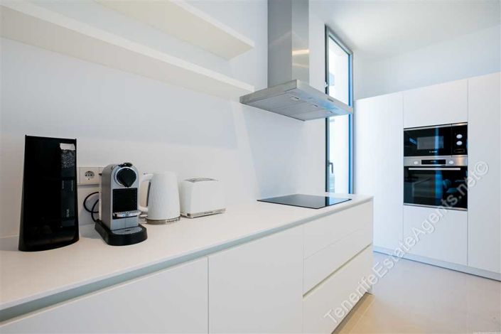 Image No.6-3 Bed Villa for sale