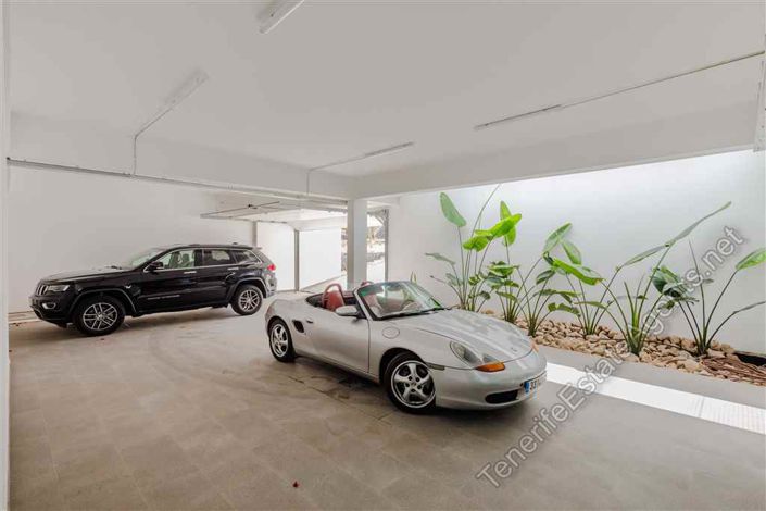 Image No.27-Villa de 5 chambres à vendre à Adeje