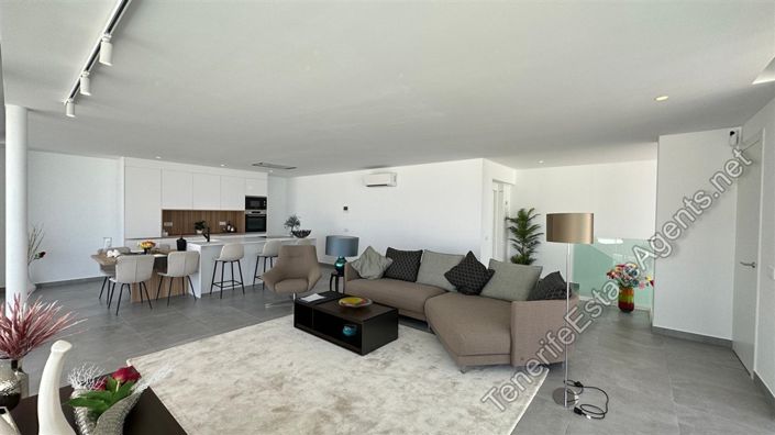 Image No.7-Villa de 3 chambres à vendre à Callao Salvaje