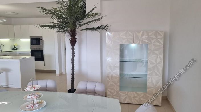 Image No.8-3 Bed Apartment for sale