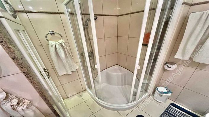 Image No.14-3 Bed Duplex for sale