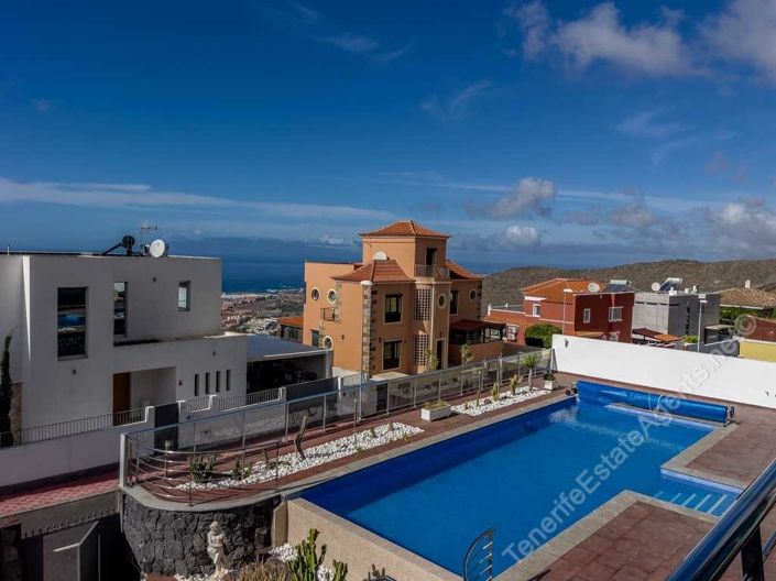 Image No.23-3 Bed Villa for sale