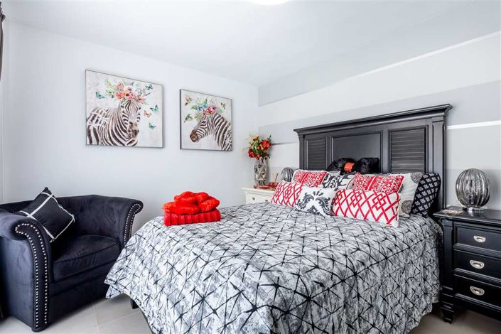 Image No.18-4 Bed Apartment for sale