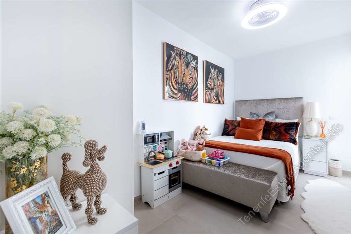 Image No.25-4 Bed Apartment for sale