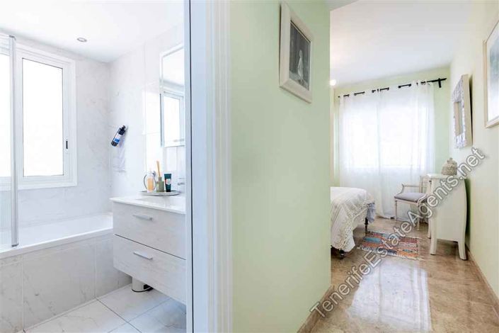 Image No.26-2 Bed Apartment for sale