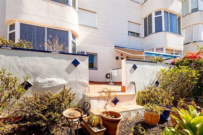 Image No.20-2 Bed Apartment for sale