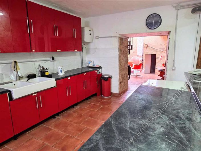 Image No.9-Villa de 5 chambres à vendre à Arona