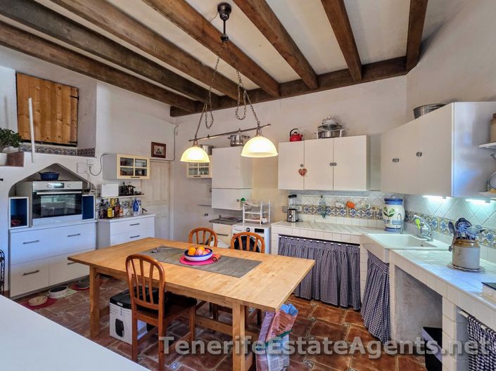 Image No.15-2 Bed Villa for sale