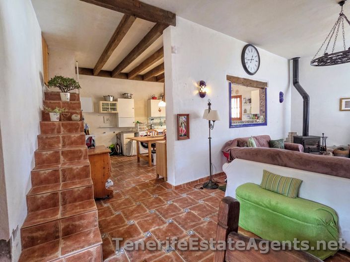 Image No.19-2 Bed Villa for sale