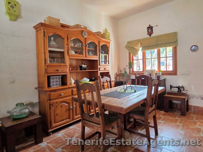 Image No.17-2 Bed Villa for sale