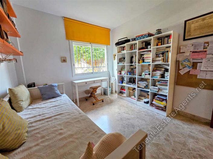 Image No.28-3 Bed Apartment for sale