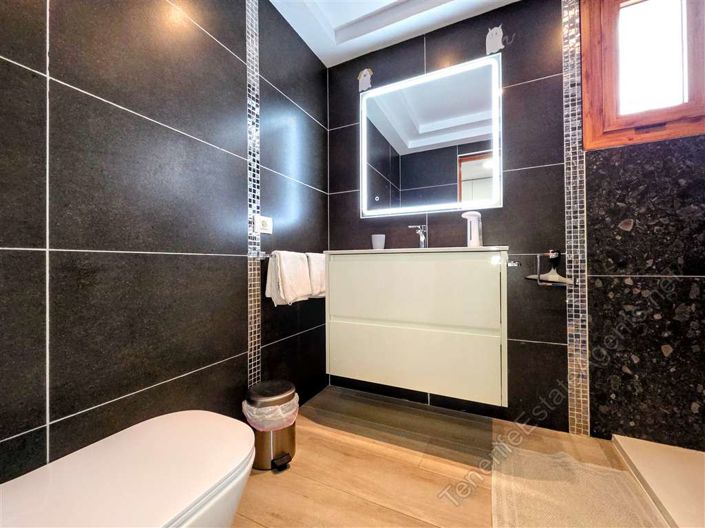 Image No.21-Studio for sale