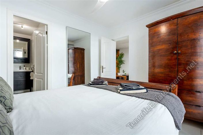 Image No.20-2 Bed Apartment for sale