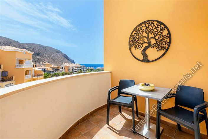 Image No.20-2 Bed Apartment for sale