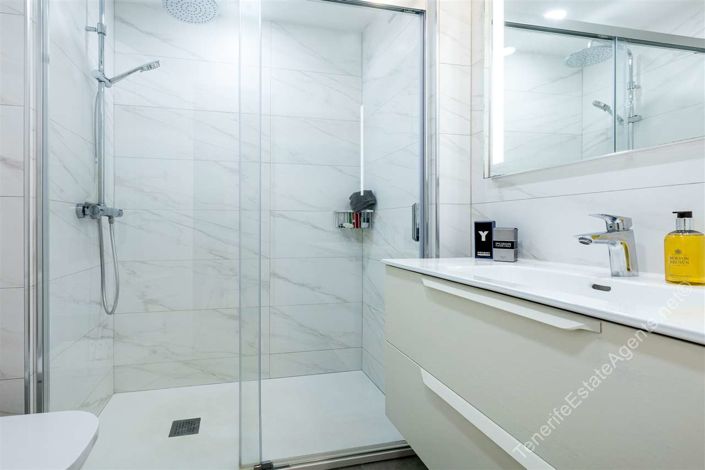 Image No.18-2 Bed Apartment for sale