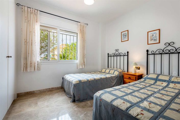 Image No.23-2 Bed Apartment for sale