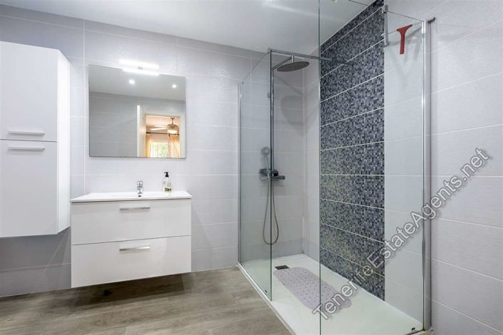Image No.25-2 Bed Apartment for sale