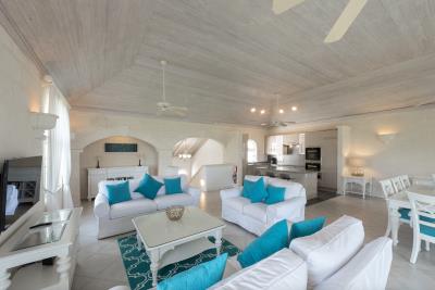 RoyalVilla15_RW_03
