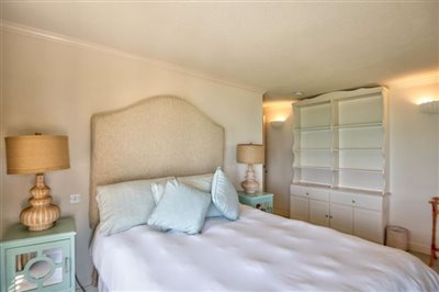 lazy-bay-21