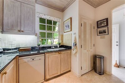 beacon-hill-203-ocean-view-8