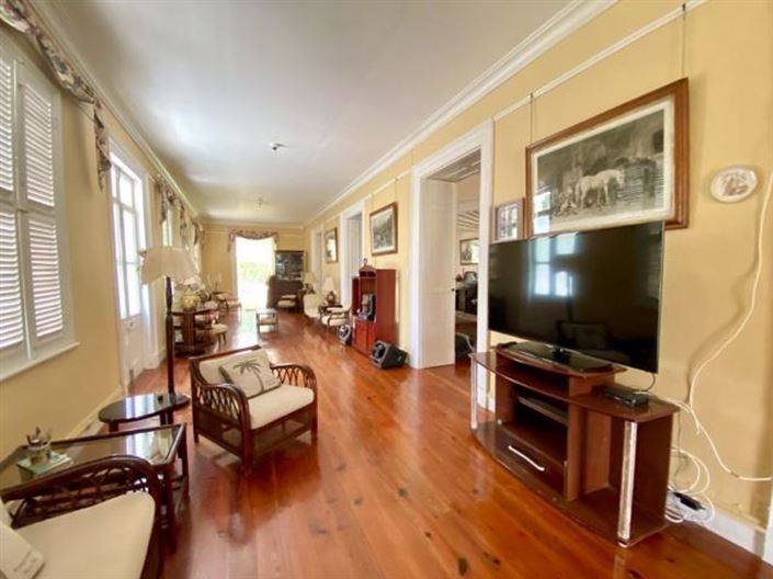 Image No.21-5 Bed Villa for sale