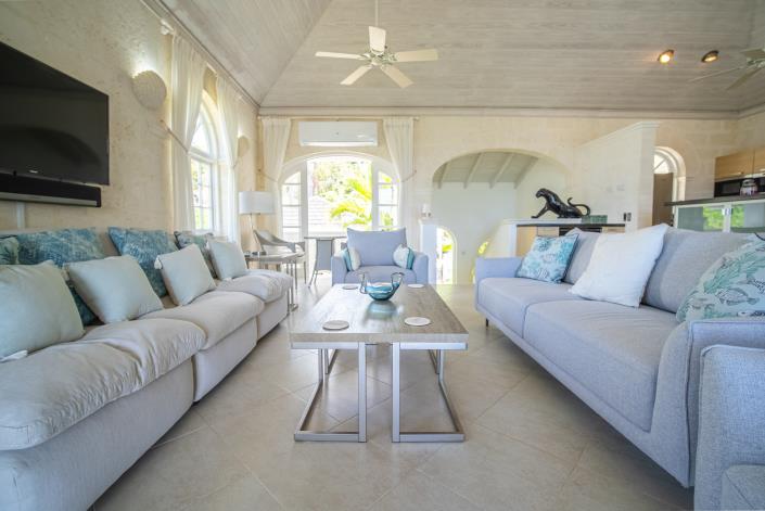 Image No.10-3 Bed Townhouse for sale