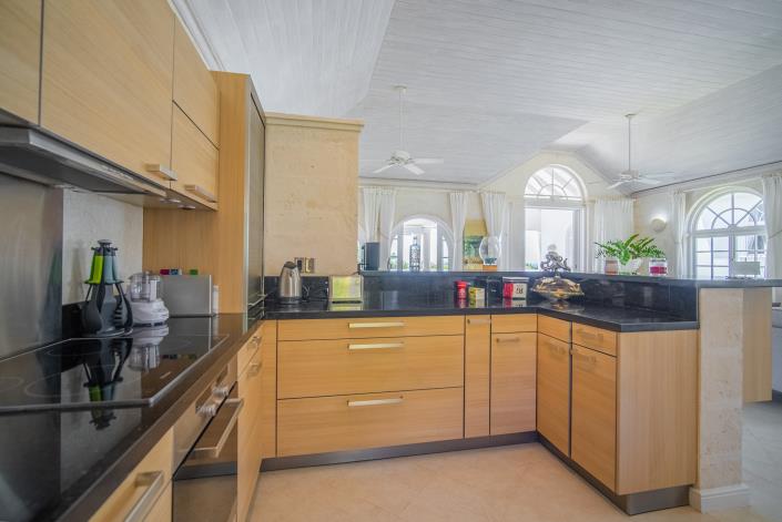 Image No.16-3 Bed Townhouse for sale