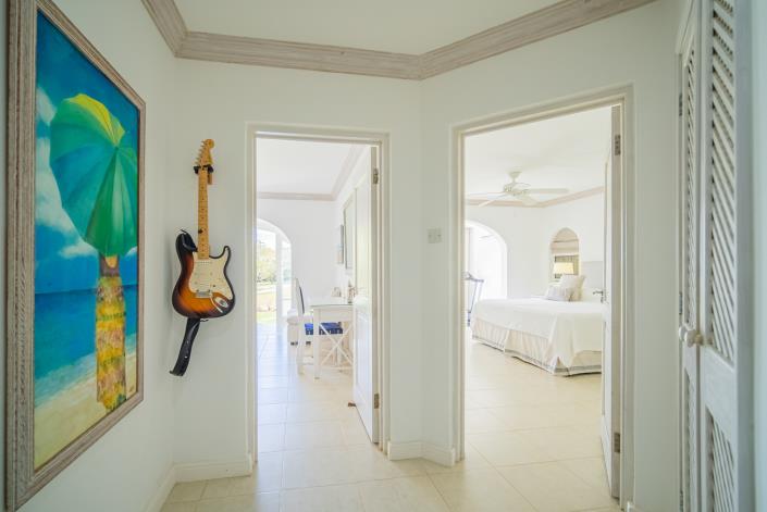 Image No.18-3 Bed Townhouse for sale