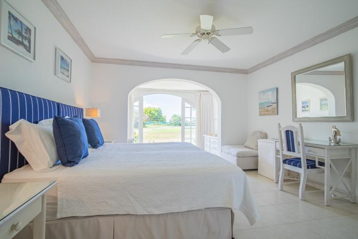 Image No.23-3 Bed Townhouse for sale