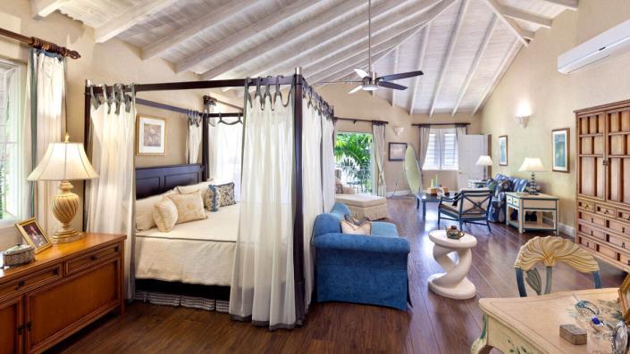 Image No.17-5 Bed Villa for sale