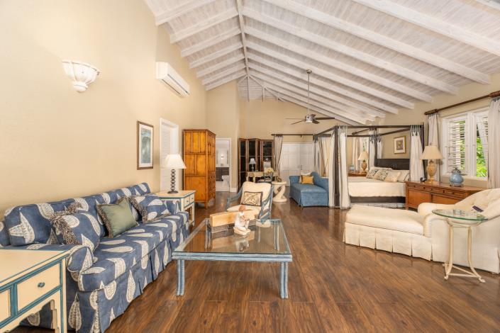 Image No.12-5 Bed Villa for sale