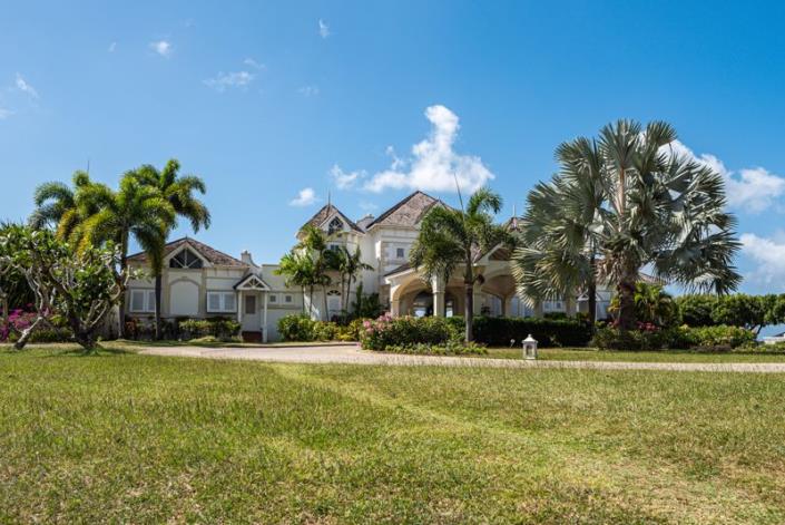 Image No.25-2 Bed Villa for sale