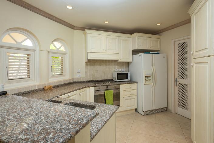 Image No.12-2 Bed Villa for sale