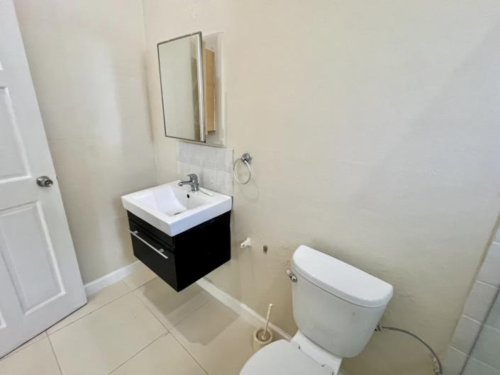 Image No.10-3 Bed Villa for sale