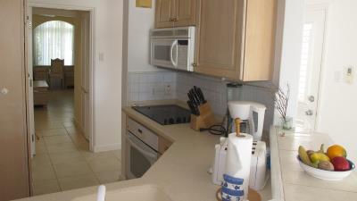 port-st-charles-158-kitchen