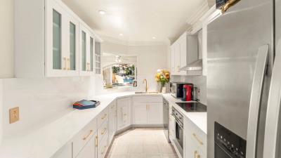 psc-121-octopus-kitchen